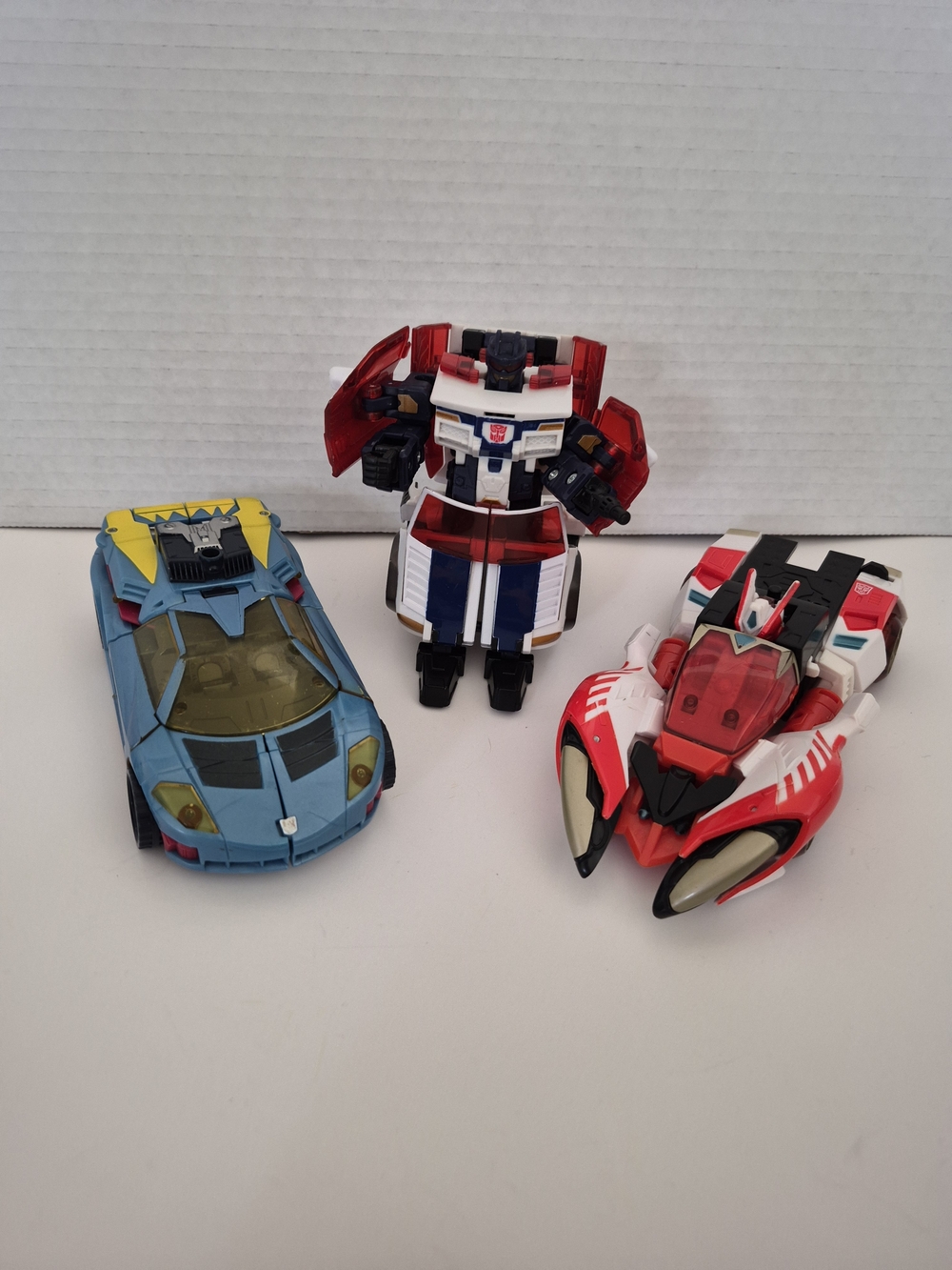 Hasbro Transformers Lot Cybertron Override, Red Alert, Deluxe Class Hot Shot Toy